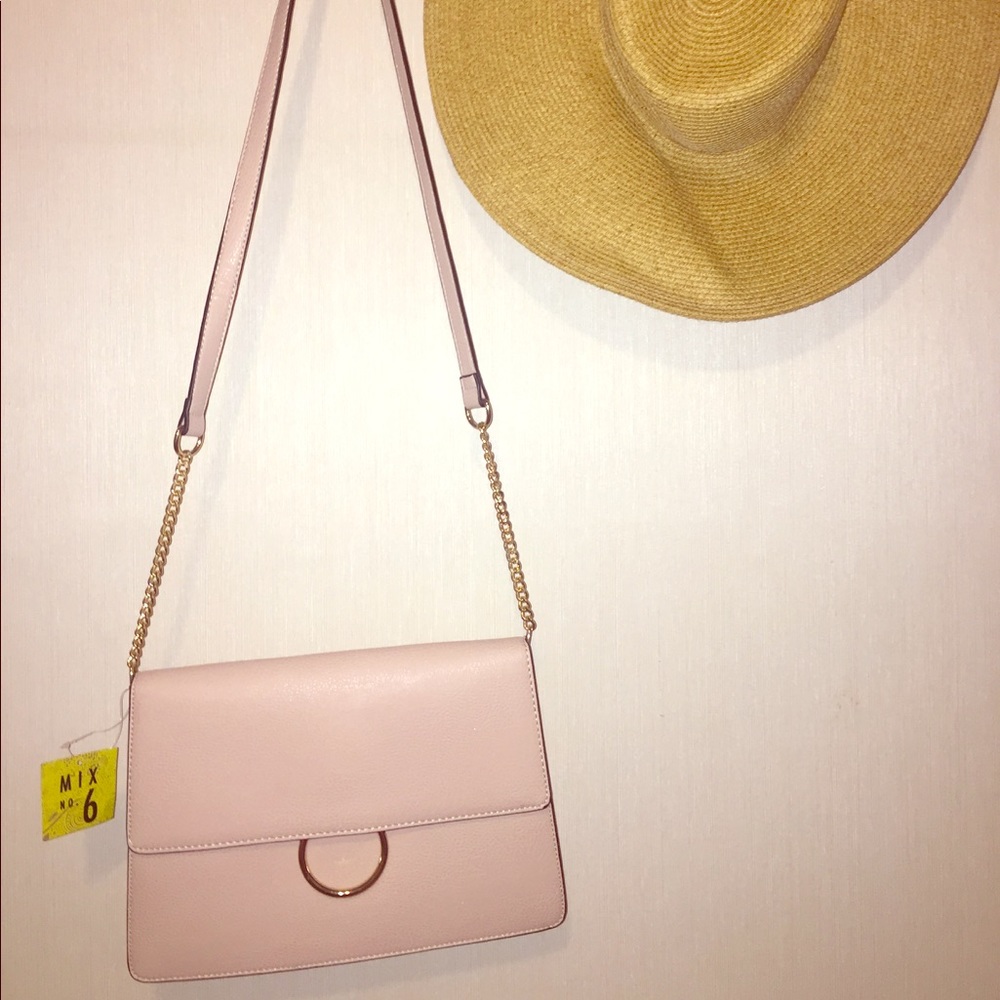 Light pink purse